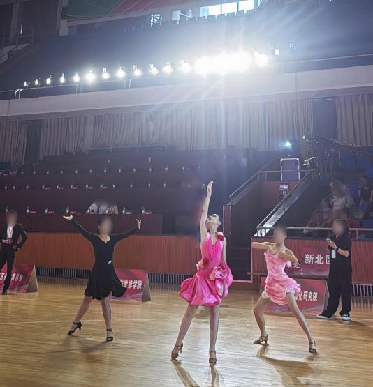 /Users/wangtao/Library/Containers/com.kingsoft.wpsoffice.mac/Data/tmp/picturecompress_20251013074045/output_1.jpgoutput_1